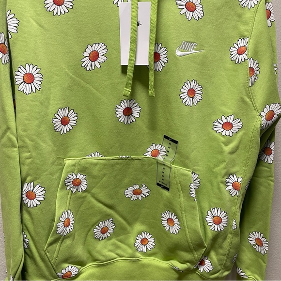 Nike Sweatshirt- NWT - Picture 4 of 5